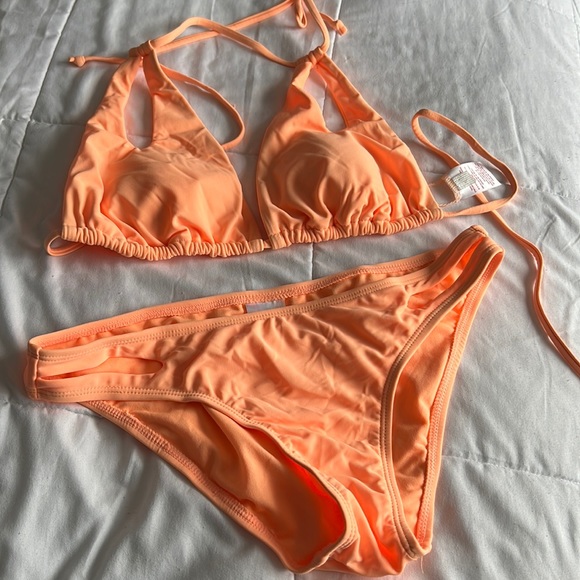 Xhilaration Swim Target Bikini Medium Bottom Large Top Poshmark